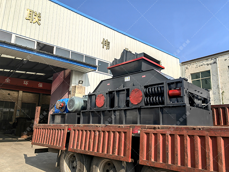 廢棄混凝土骨料破碎用到哪些設(shè)備？對(duì)輥破碎機(jī)怎么樣？